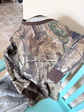 Realtree Camouflage Crewneck Tee - Brown/Green